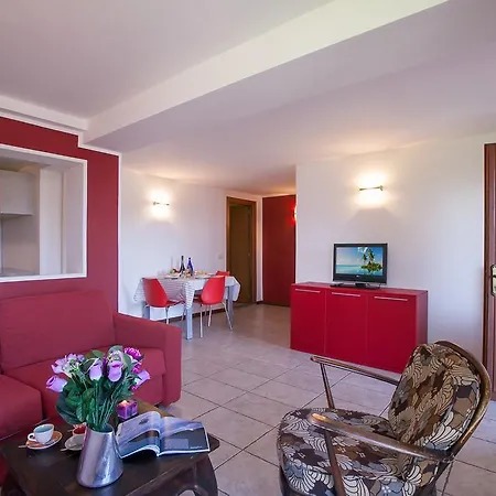 Borgo Iris Lägenhet Maccagno